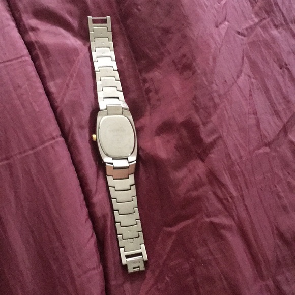 Watch - Picture 2 of 7